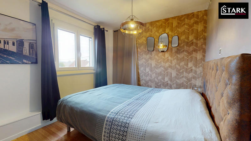 Maison - 105 m² - 6 pièces