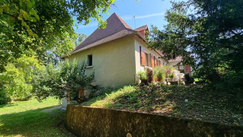 Maison - 183 m² - 5 pièces
