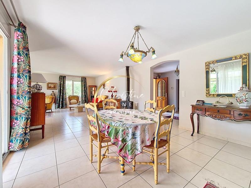 Maison - 190 m² - 7 pièces