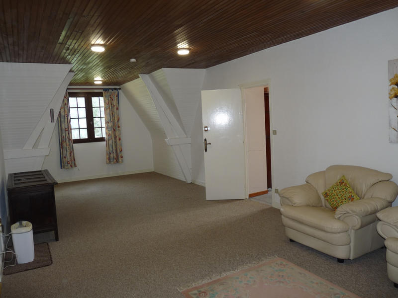 Villa - 284 m² - 11 pièces