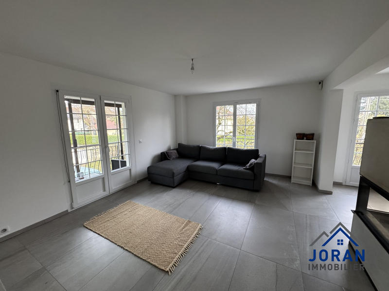 Maison - 156 m² - 7 pièces