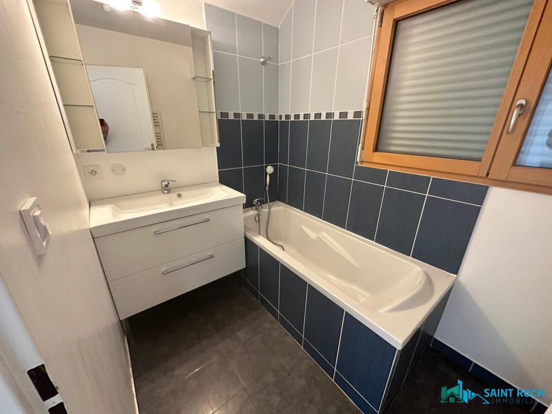 Maison contemporaine - 135 m² - 6 pièces