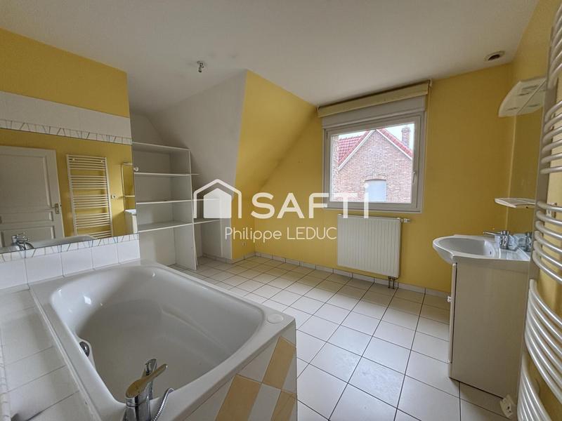 Maison - 199 m² - 9 pièces