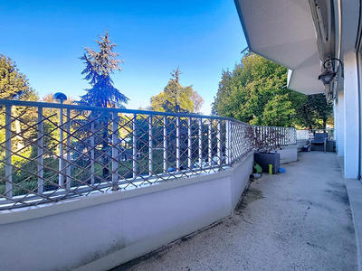 Appartement - 132 m² - 4 pièces