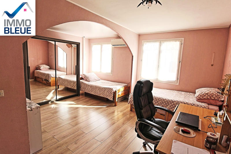 Maison - 161 m² - 5 pièces