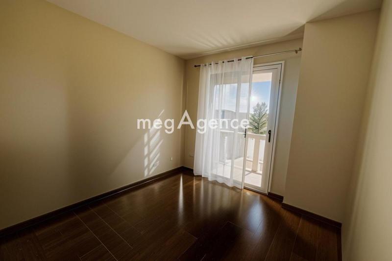 Appartement - 68 m² - 4 pièces