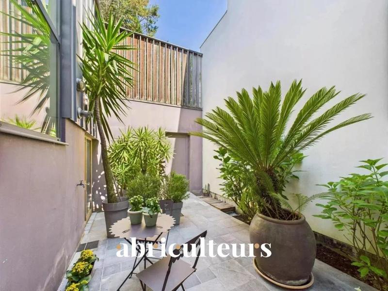 Maison d'architecte - 316 m² - 9 pièces