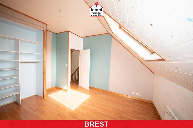 Maison - 112 m² - 6 pièces