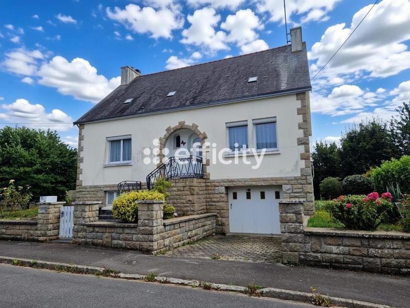 Maison - 110 m² - 5 pièces