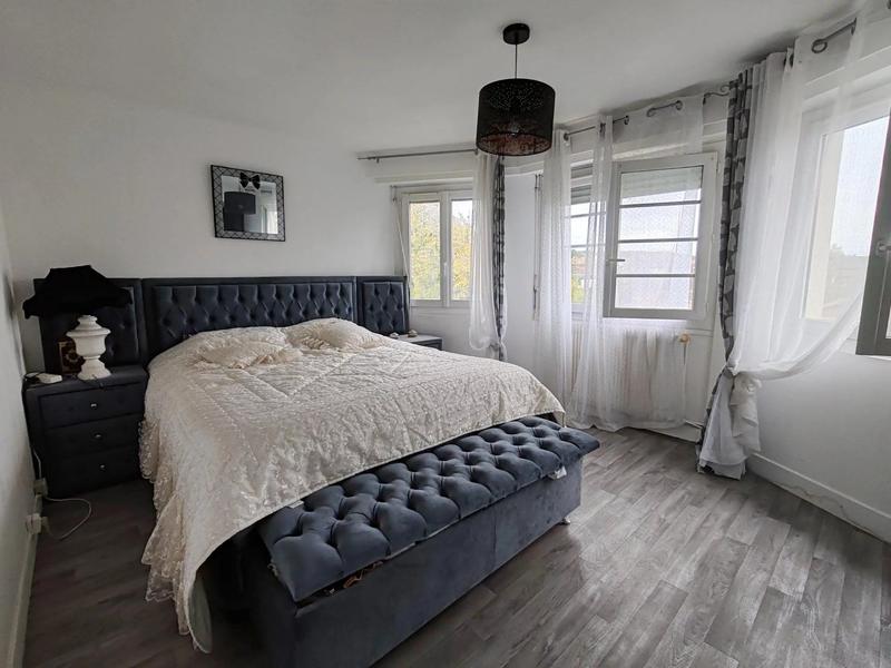 Maison - 100 m² - 4 pièces