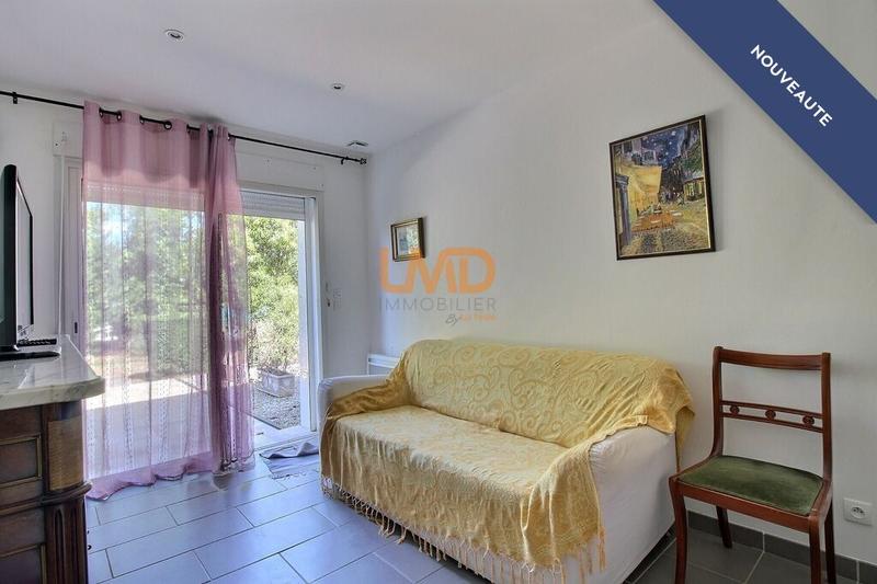 Immeuble - 350 m² - 21 pièces