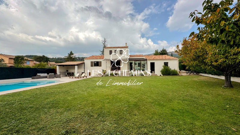 Villa - 140 m² - 5 pièces