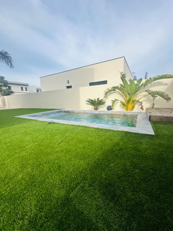 Maison - 103 m² - 6 pièces