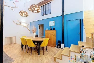 Loft - 229 m² - 5 pièces