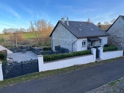 Maison - 197 m² - 8 pièces