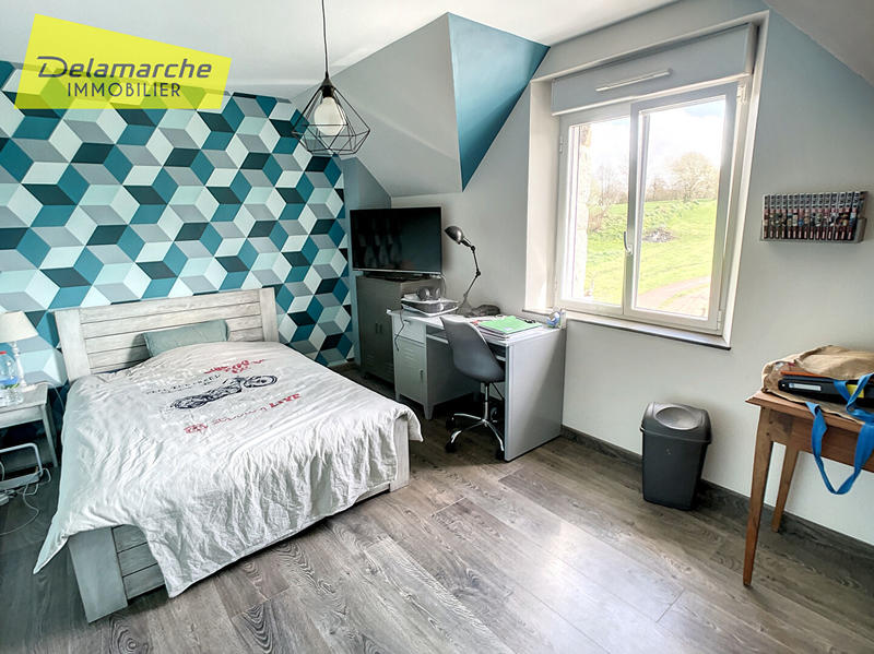 Maison - 174 m² - 6 pièces