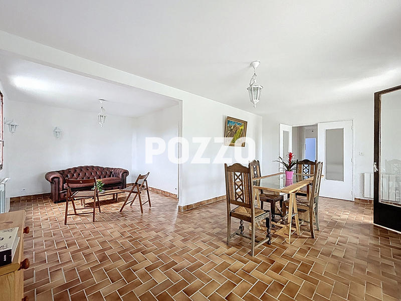 Maison - 165 m² - 6 pièces