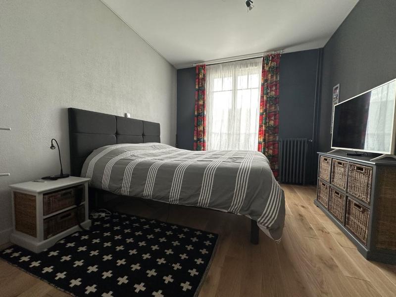 Maison - 170 m² - 7 pièces