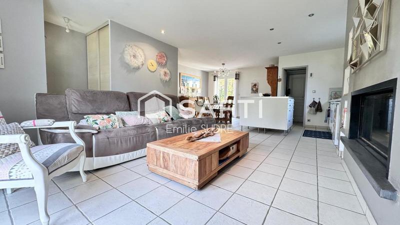 Maison - 88 m² - 5 pièces