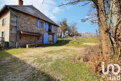 Maison de campagne - 250 m² - 7 pièces