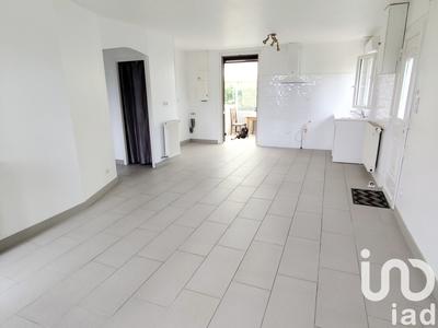 Maison - 93 m² - 5 pièces