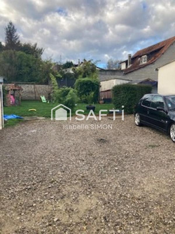 Maison - 217 m² - 8 pièces