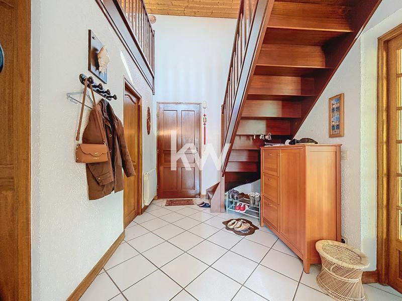 Maison - 191 m² - 7 pièces