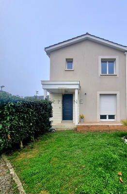 Maison - 85 m² - 4 pièces