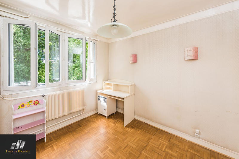 Maison - 280 m² - 6 pièces