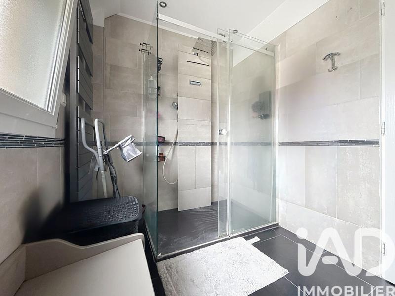 Maison - 117 m² - 5 pièces