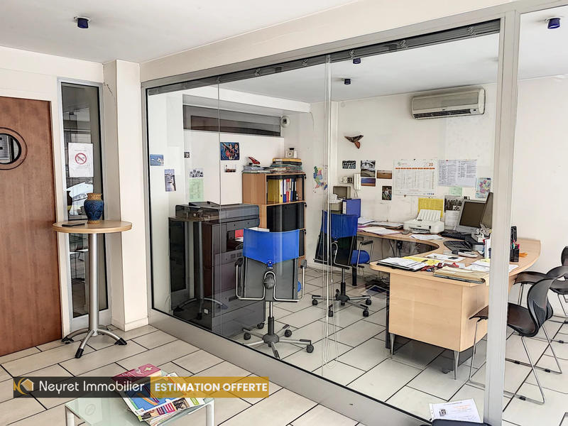 Local commercial - 103 m² - 5 pièces