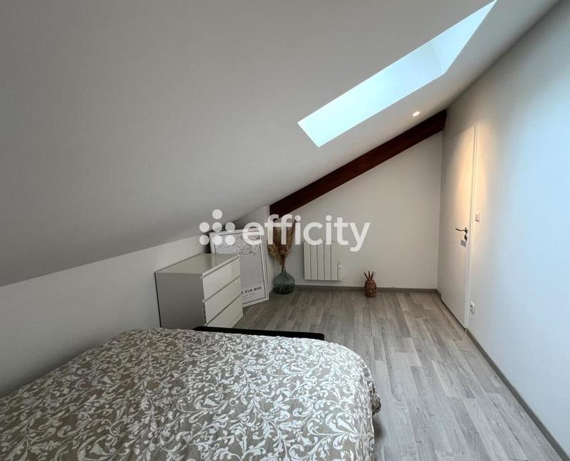 Maison - 85 m² - 4 pièces