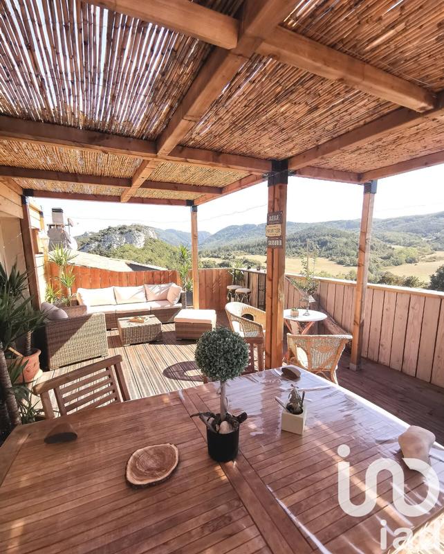 Maison - 150 m² - 8 pièces