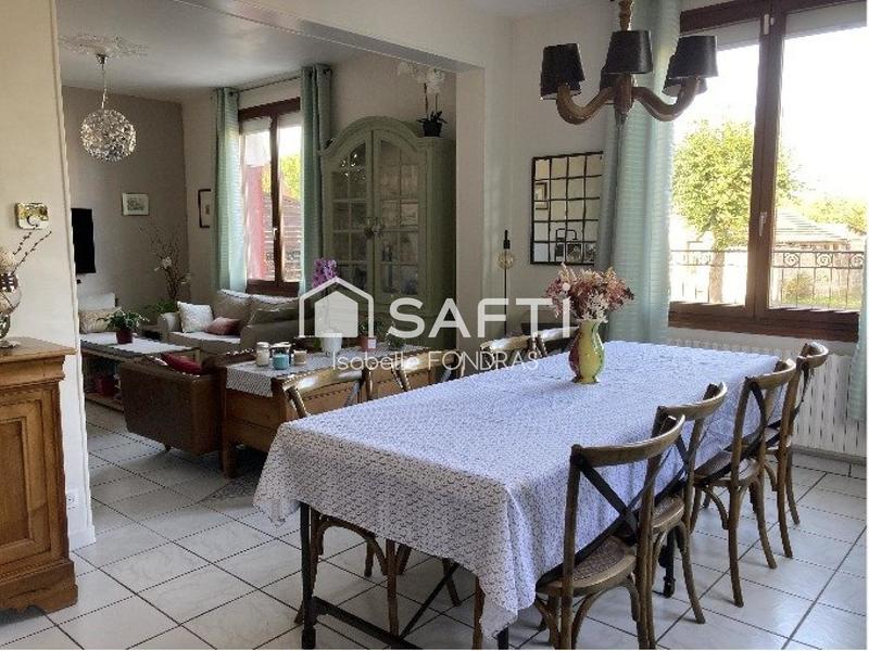 Maison - 142 m² - 6 pièces