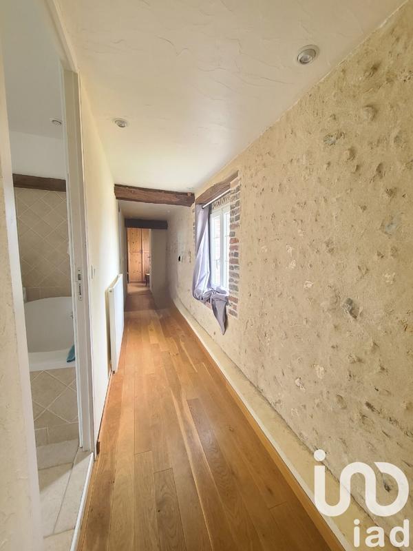 Maison - 340 m² - 9 pièces