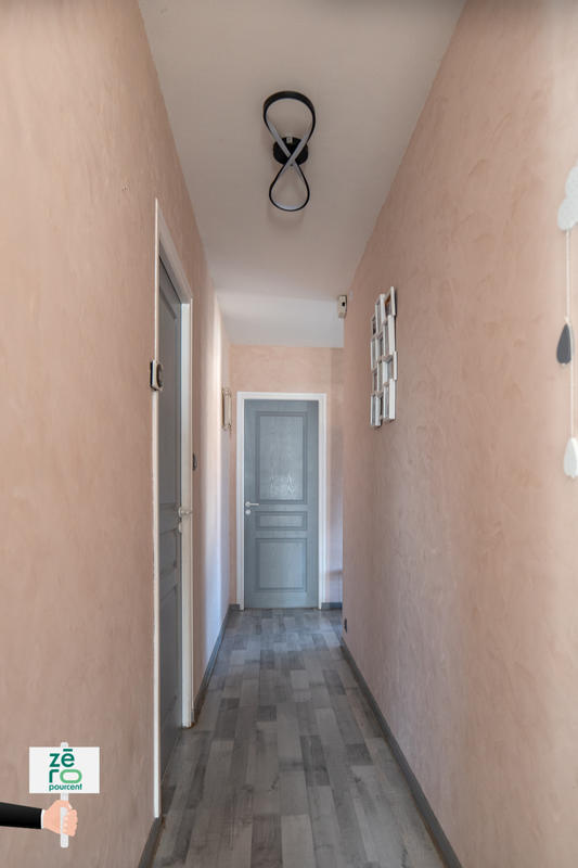 Maison - 97 m² - 5 pièces