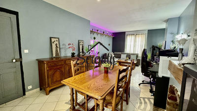 Maison - 95 m² - 6 pièces