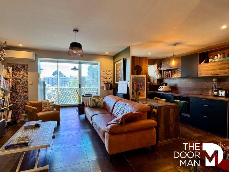 Appartement - 77 m² - 3 pièces