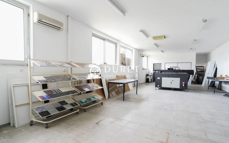 Local d'activités - 4 328 m²