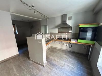 Maison - 137 m² - 4 pièces