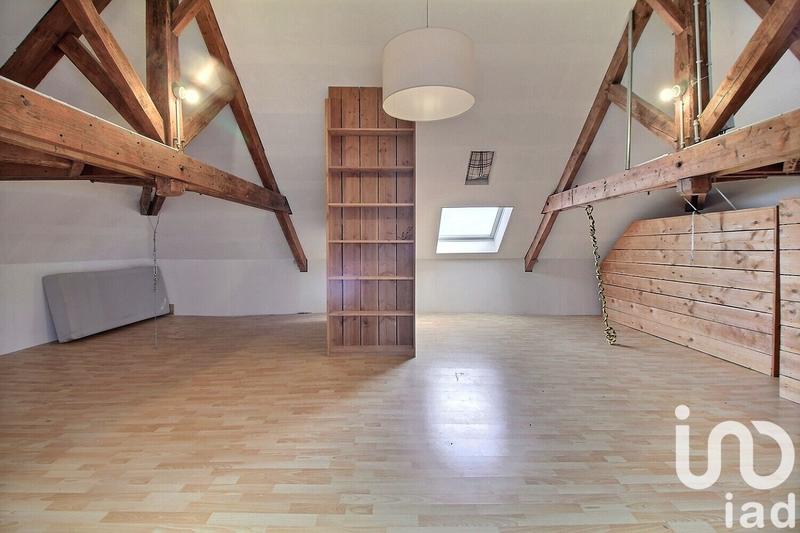 Maison de campagne - 250 m² - 7 pièces