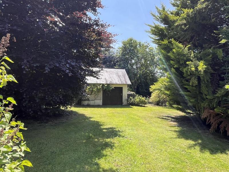 Propriété - 135 m² - 6 pièces