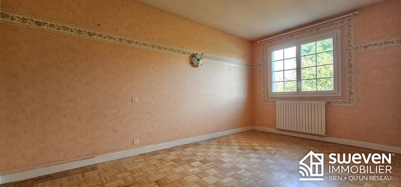 Maison traditionnelle - 146 m² - 6 pièces