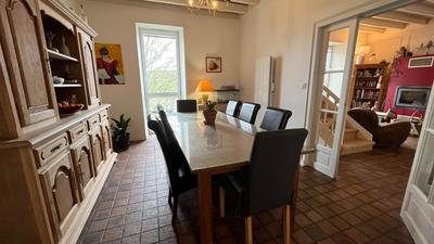 Maison - 294 m² - 9 pièces