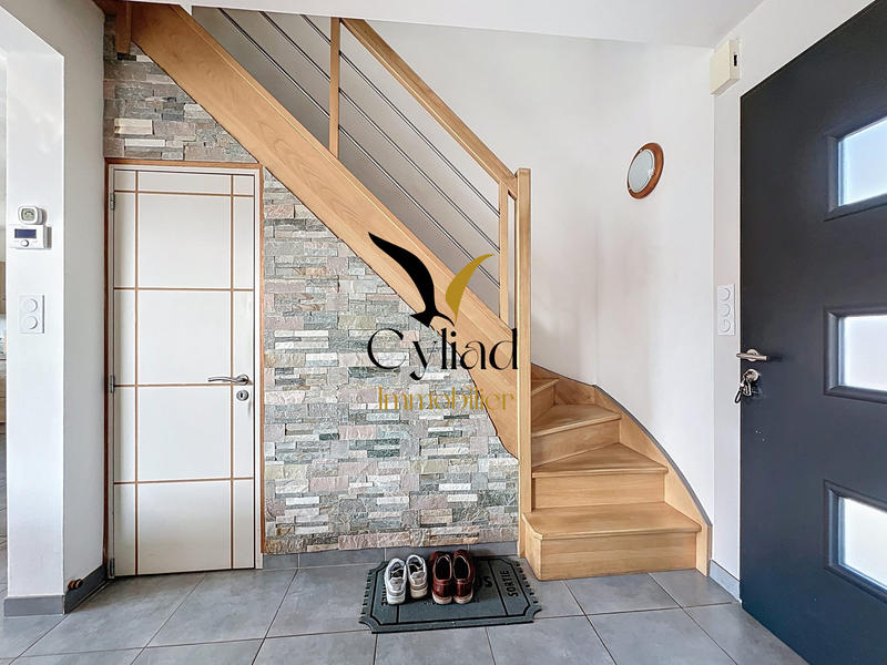 Maison contemporaine - 118 m² - 7 pièces