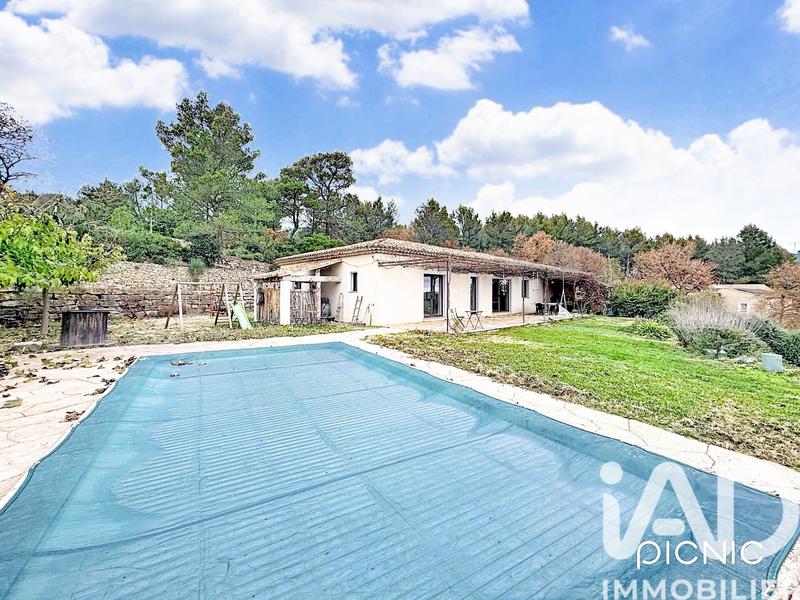 Maison - 150 m² - 5 pièces