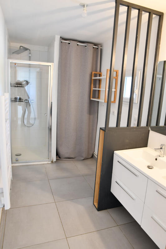 Maison - 98 m² - 5 pièces