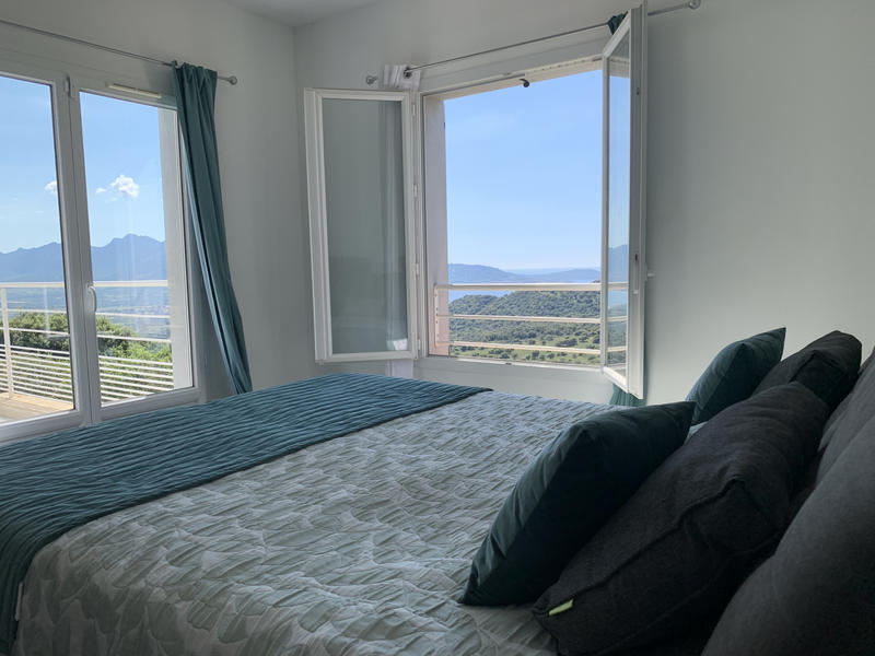 Villa - 185 m² - 6 pièces