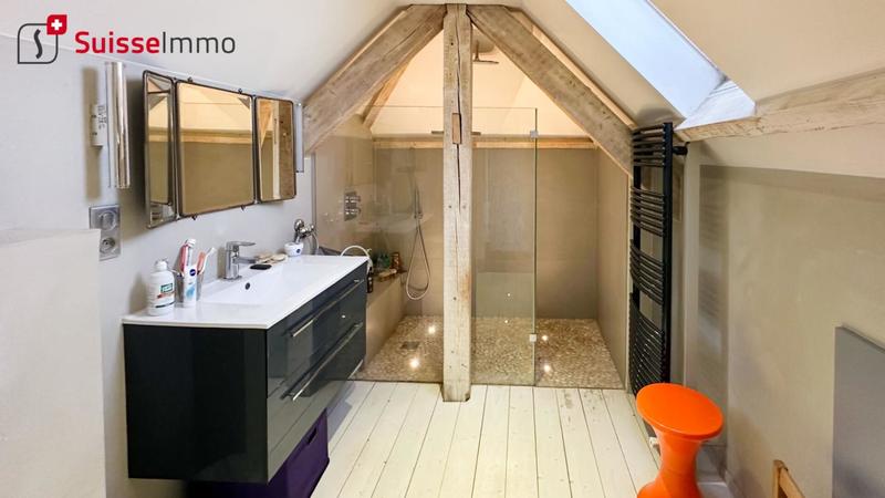 Maison - 198 m² - 7 pièces