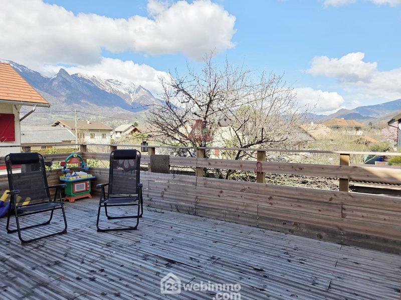 Maison - 110 m² - 4 pièces